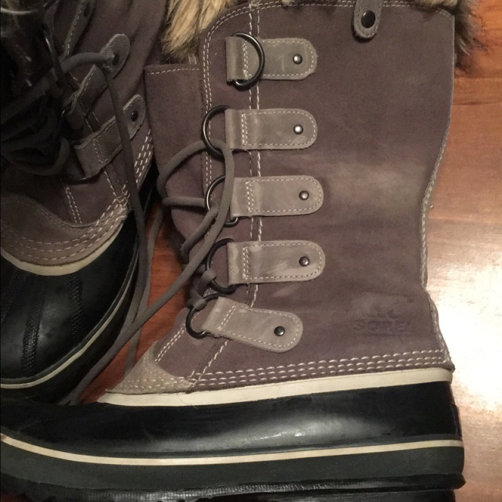 Sorrel boots
